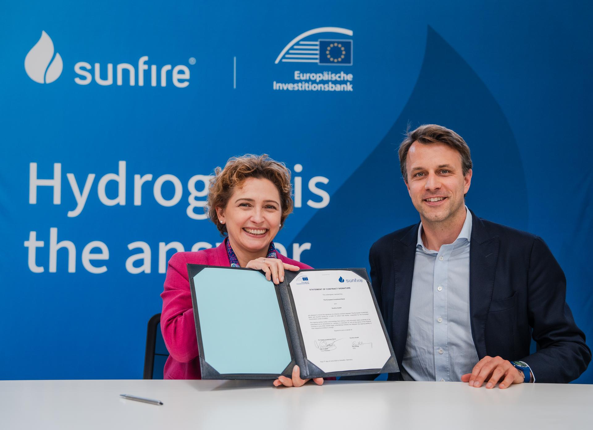 EIB Signing Event Sunfire